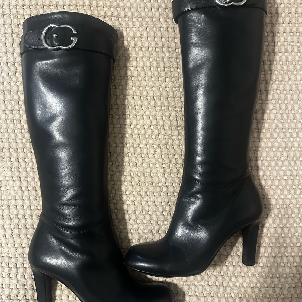 Gucci Black Leather Knee-boot - Picture 3 of 7